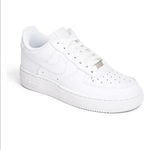 Women’s Air Force 1’s 07